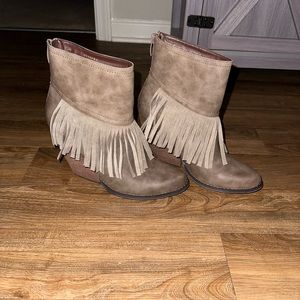 Brown Heeled Boots with Fringe